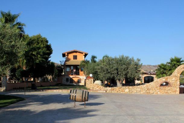 منزل الضيف Villaggio La Loggia  في Borgo Dei Vigneti المظهر الخارجي الصورة