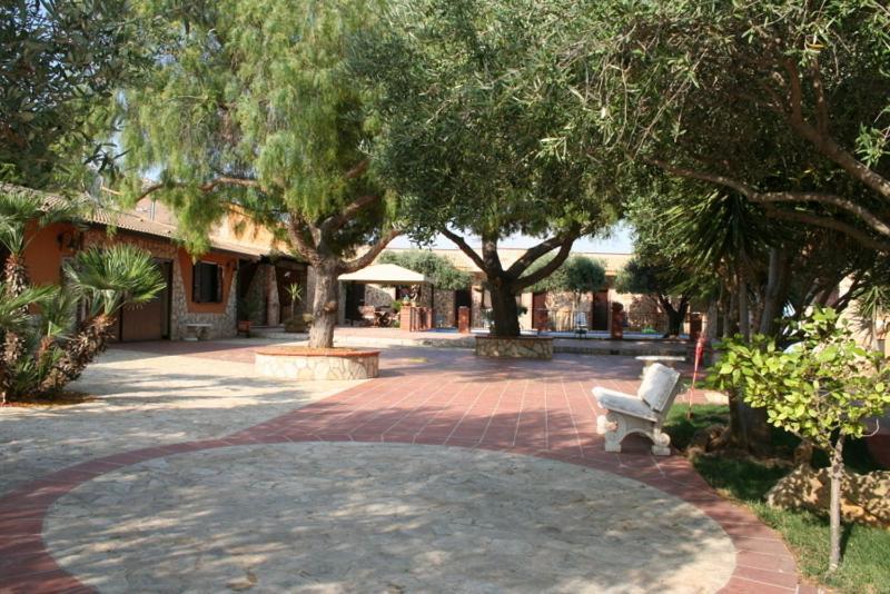 منزل الضيف Villaggio La Loggia  في Borgo Dei Vigneti المظهر الخارجي الصورة